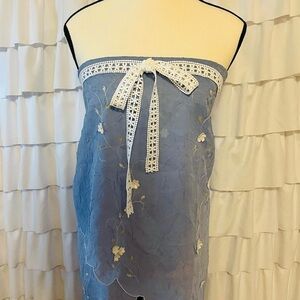 2-in-1 top/skirt wrap